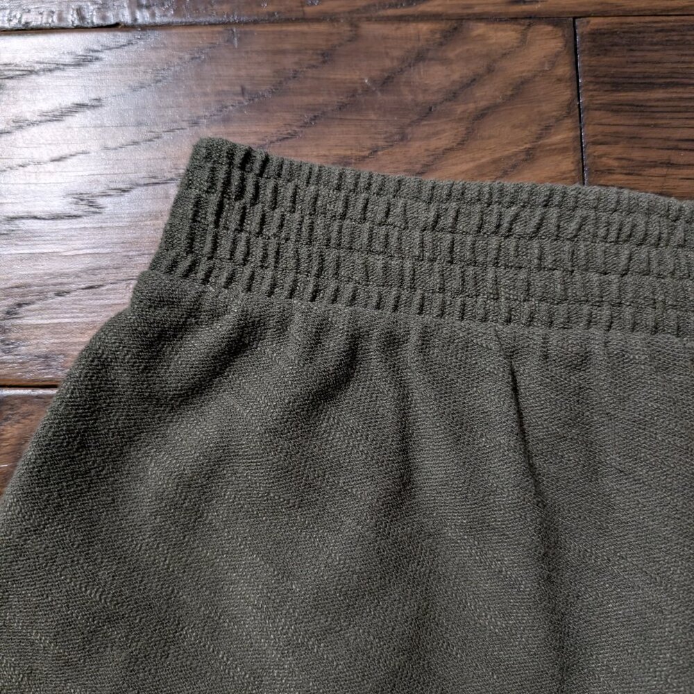 Old Navy lounge shorts olive green size small - Picture 12 of 13